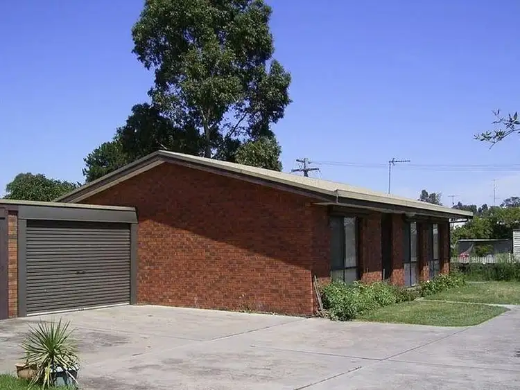 Unit 1/1 Dahlsen Crescent, Bairnsdale VIC 3875
