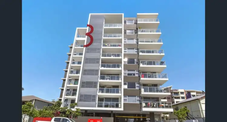 302/8 Norman Street, Southport QLD 4215