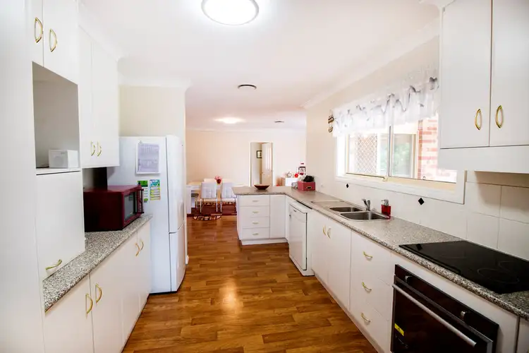 Fourth view of Homely house listing, 3 Crestview Place, Inverell NSW 2360