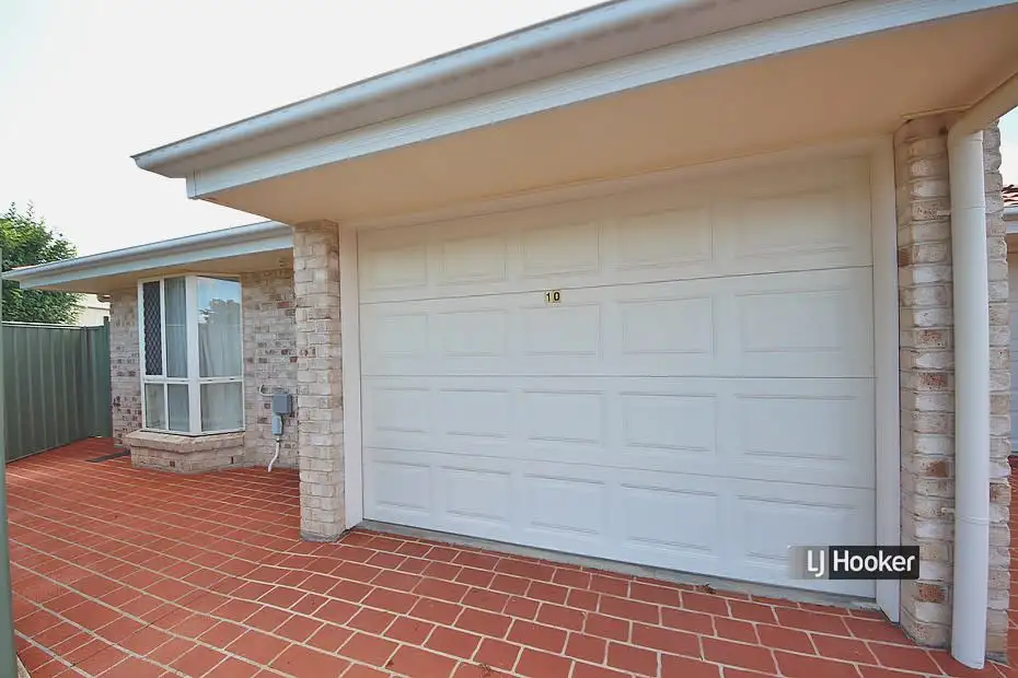 Main view of Homely townhouse listing, 10/5 Mason Avenue, Kallangur QLD 4503