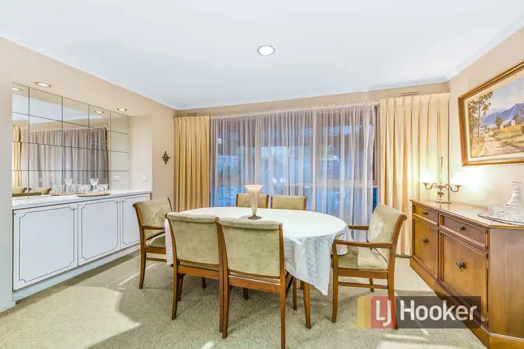 Fourth view of Homely house listing, 10 Pickersgill Court, Endeavour Hills VIC 3802