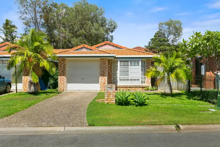 2/79 Cootharaba Drive, Helensvale QLD 4212