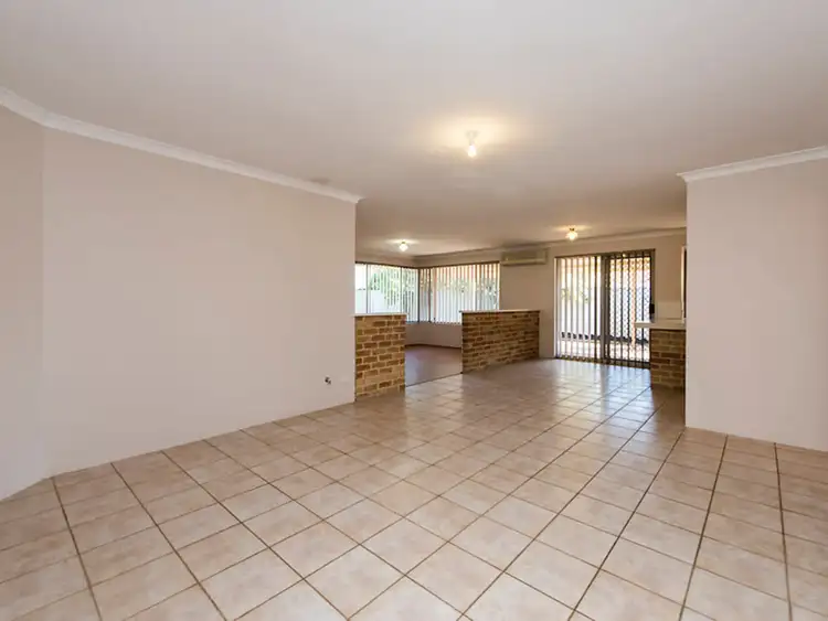 Fifth view of Homely house listing, 4 Oceanic Court, Port Kennedy WA 6172