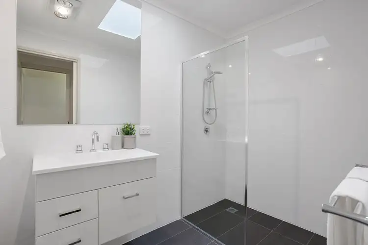 Fourth view of Homely townhouse listing, 4/19 Redcliffe Street, Palmerston ACT 2913