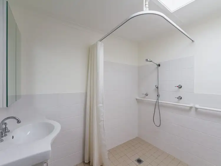 Sixth view of Homely house listing, 11 Smith Street, Cowra NSW 2794