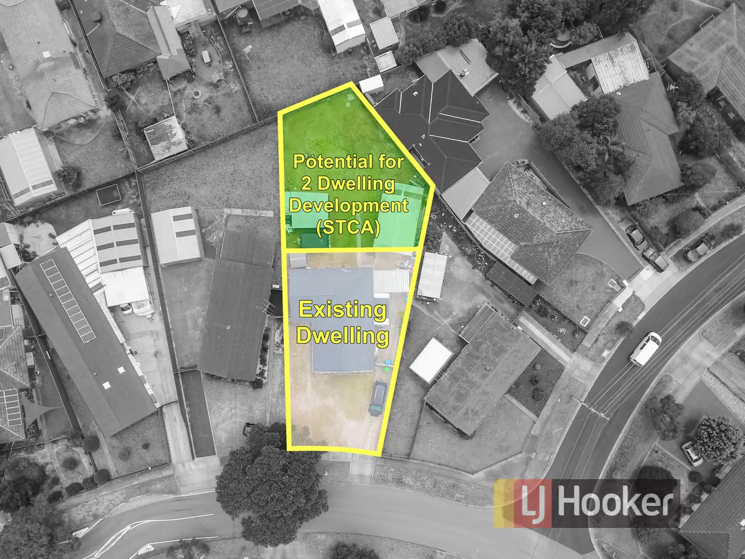 Main view of Homely house listing, 33 Valepark Crescent, Cranbourne VIC 3977
