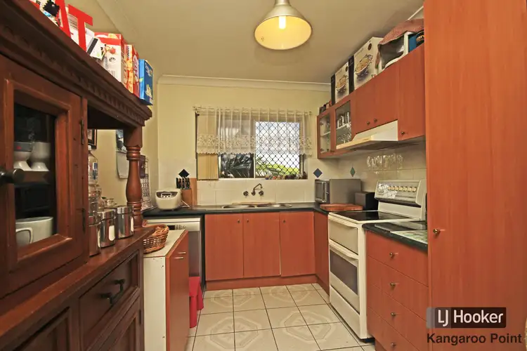 Sixth view of Homely unit listing, 7/143 Baines Street, Kangaroo Point QLD 4169