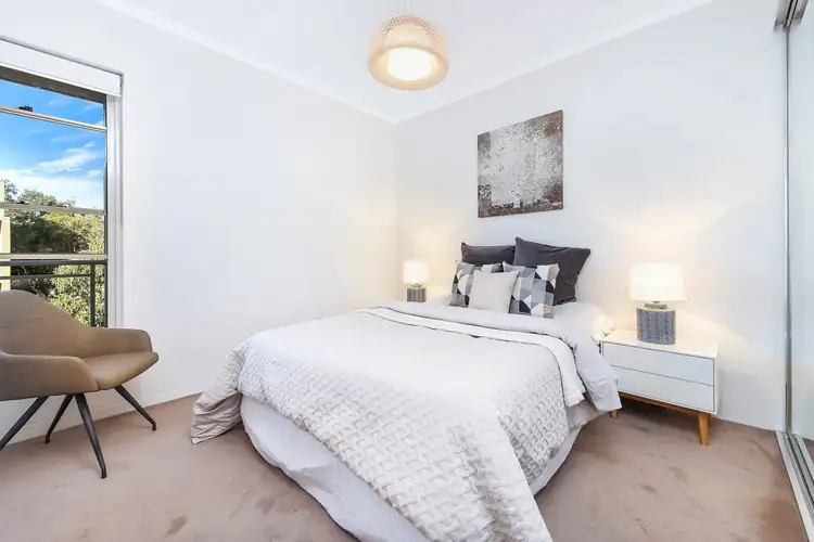 Fourth view of Homely apartment listing, 19/4 Gillespie Avenue, Alexandria NSW 2015