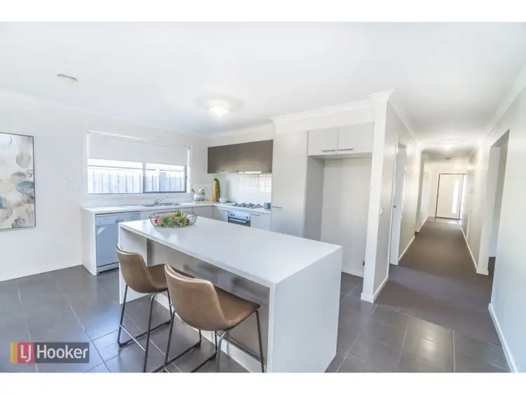 Fourth view of Homely house listing, 18 Leveque Loop, Craigieburn VIC 3064
