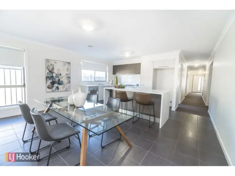 Seventh view of Homely house listing, 18 Leveque Loop, Craigieburn VIC 3064