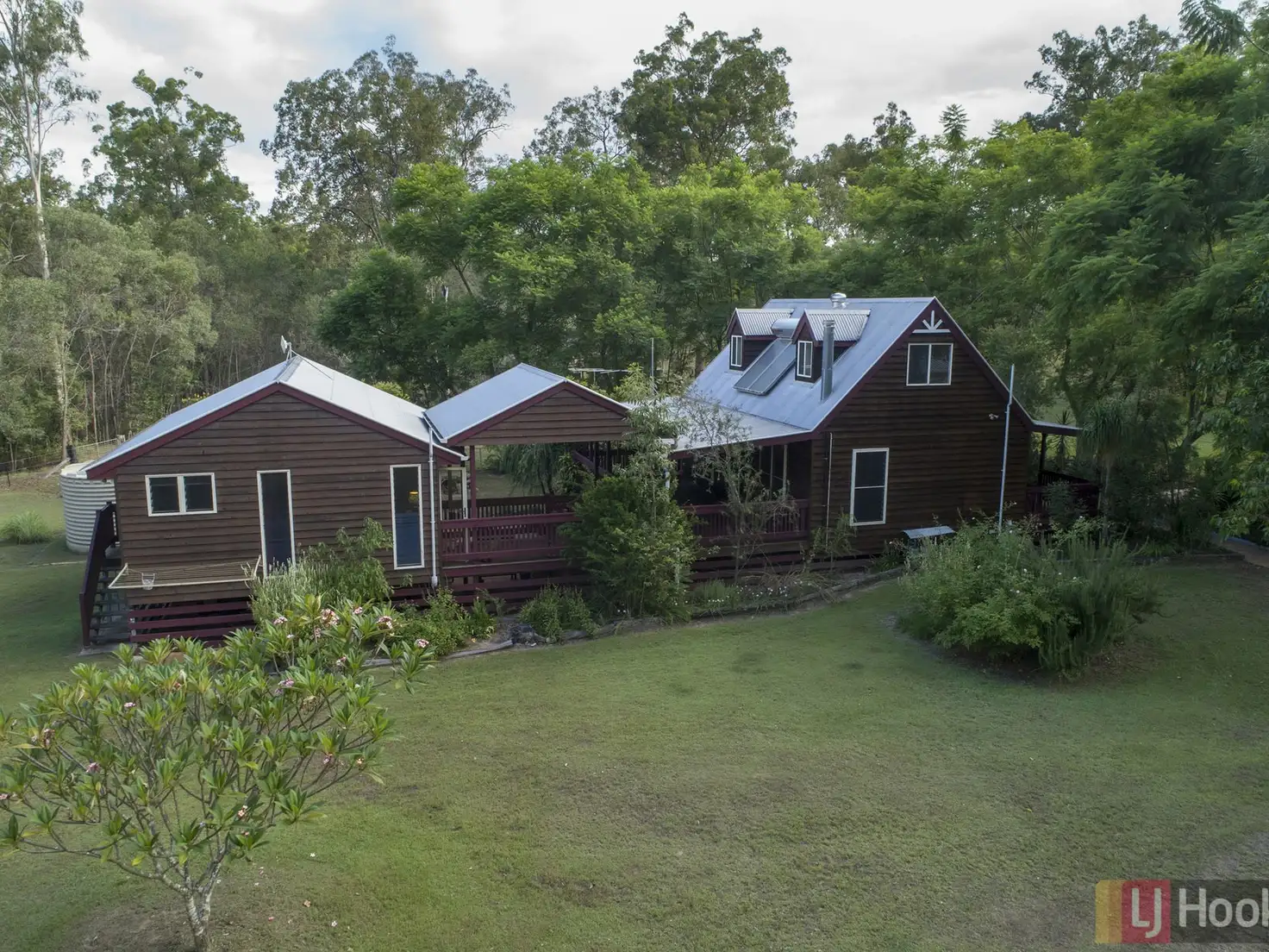 Main view of Homely house listing, 33 Countess Court, Mount Hallen QLD 4312