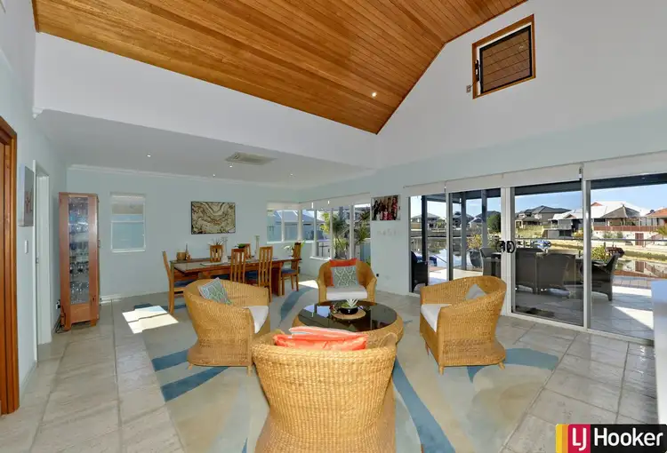 Sixth view of Homely house listing, 31 Ragamuffin Point, Halls Head WA 6210
