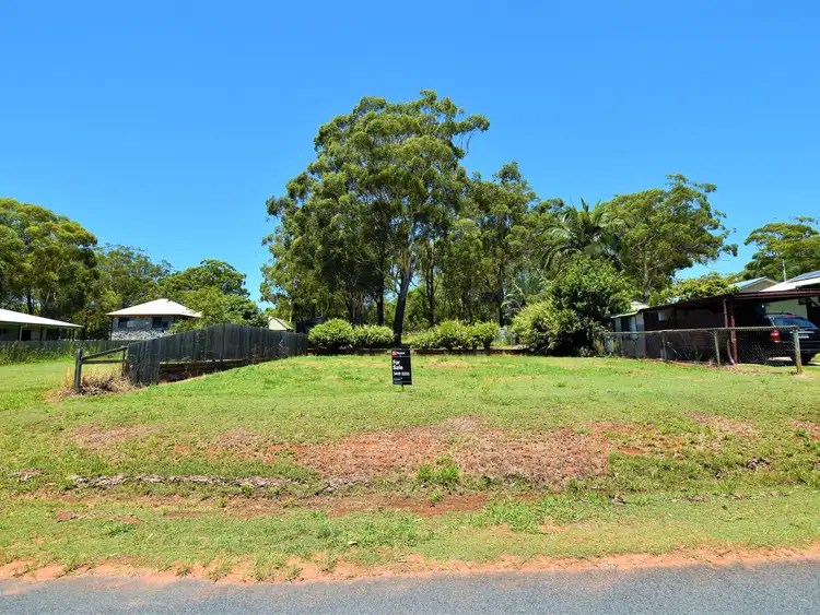 72 Jackson Rd, Russell Island QLD 4184