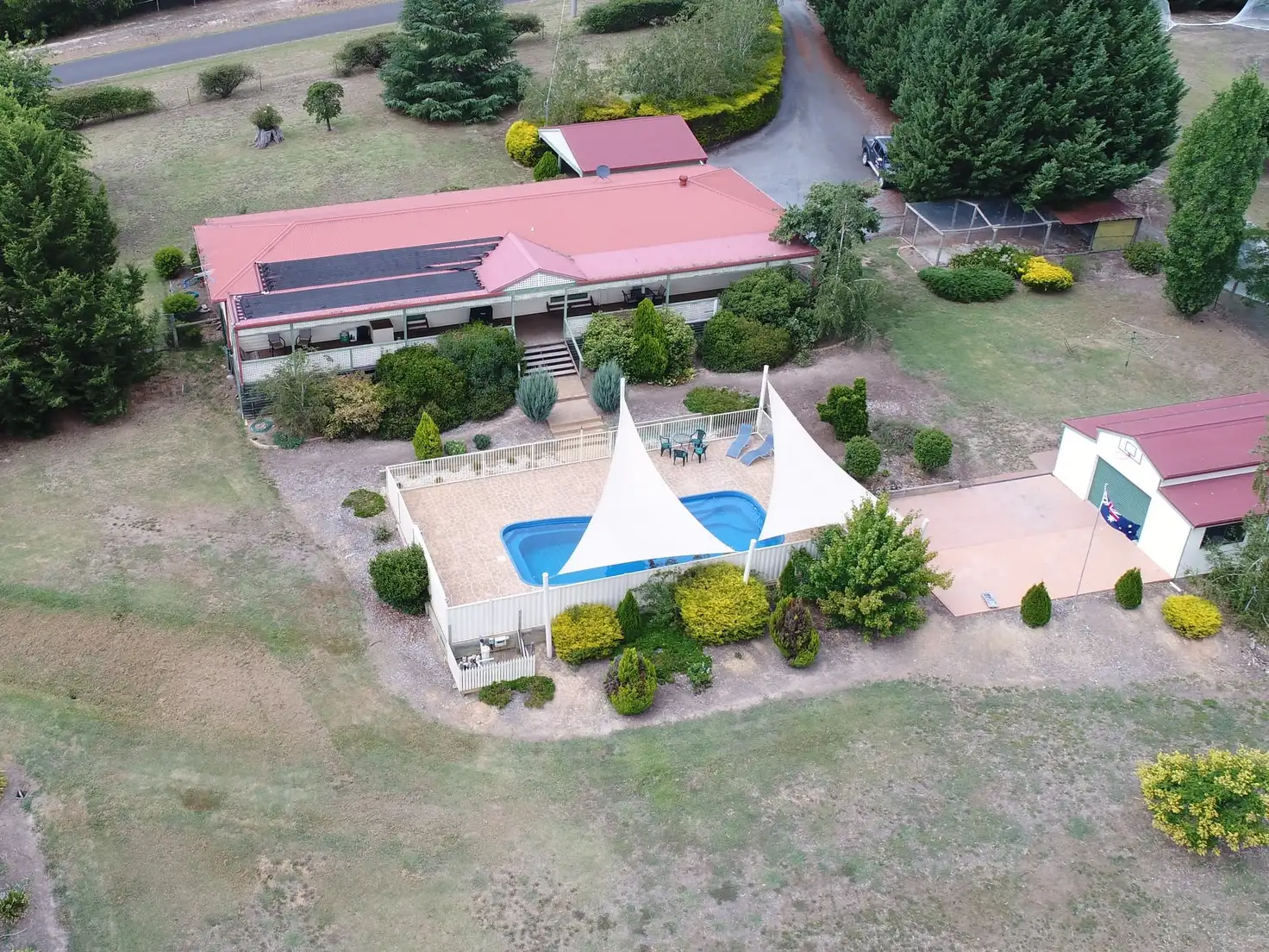 Main view of Homely house listing, 6 Jones Close, Alexandra VIC 3714