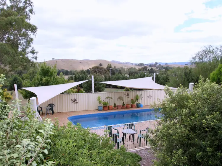 Second view of Homely house listing, 6 Jones Close, Alexandra VIC 3714