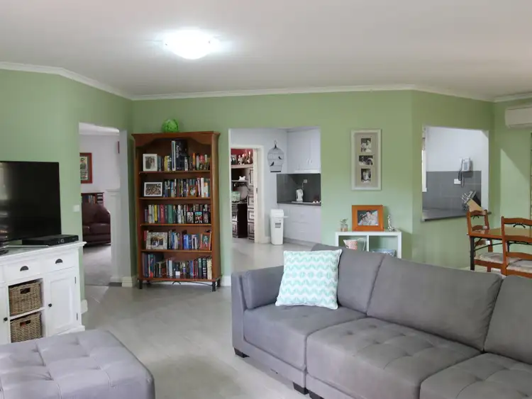 Seventh view of Homely house listing, 6 Jones Close, Alexandra VIC 3714