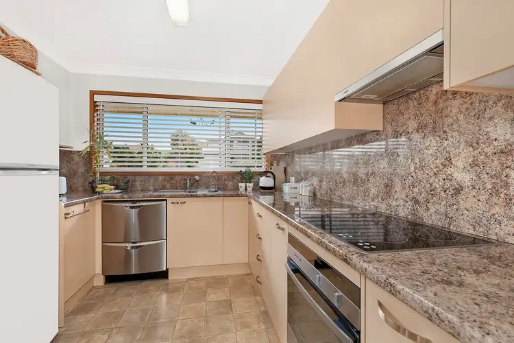 Fourth view of Homely semi-detached listing, 6/7-9 Karooah Ave, Blue Bay NSW 2261