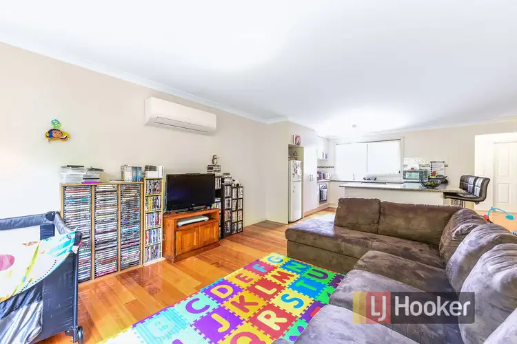 Sixth view of Homely unit listing, 2/5 Balmoral Way, Pakenham VIC 3810