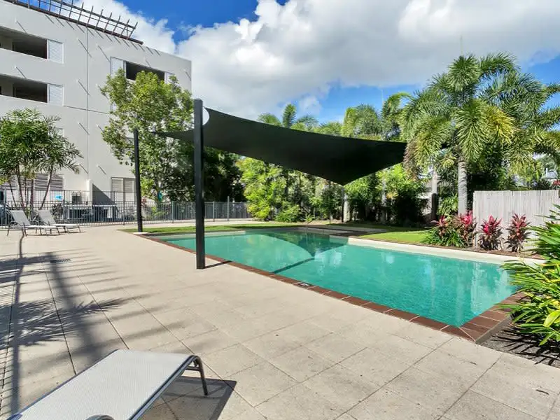 Main view of Homely unit listing, 3/331 Lake Street, Cairns North QLD 4870