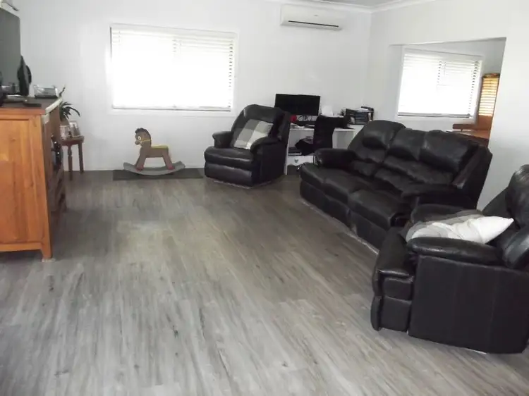 Fourth view of Homely house listing, 12 Hardacre Court, Clermont QLD 4721