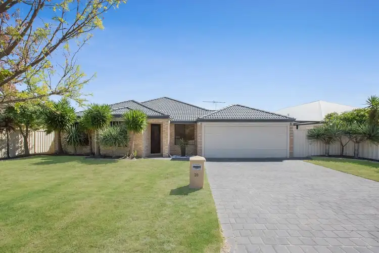 20 Jindare Loop, Carramar WA 6031