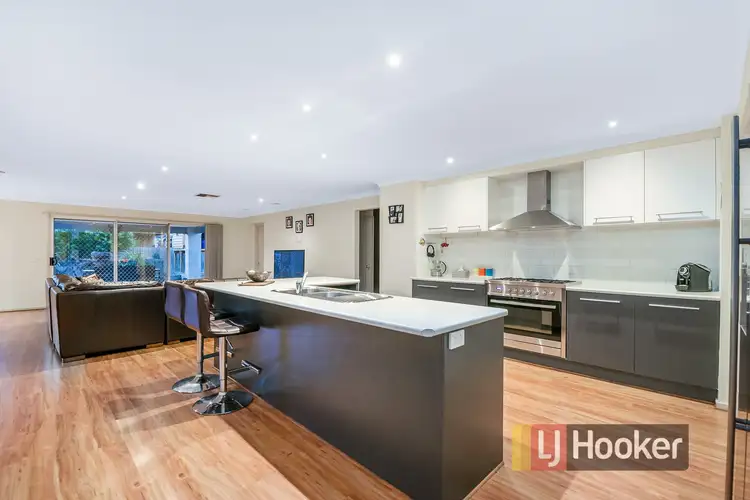 Second view of Homely house listing, 8 Streeton Court, Pakenham VIC 3810
