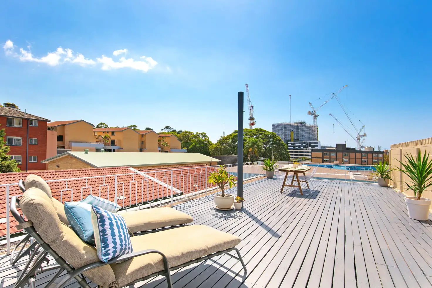 Main view of Homely unit listing, 12/5 Francis Street, Dee Why NSW 2099