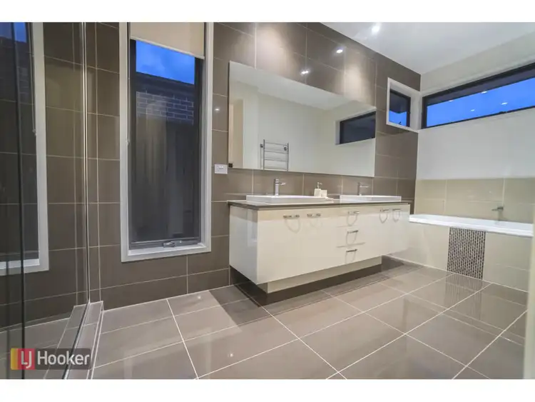 Fourth view of Homely house listing, 34 Emblem Way, Craigieburn VIC 3064