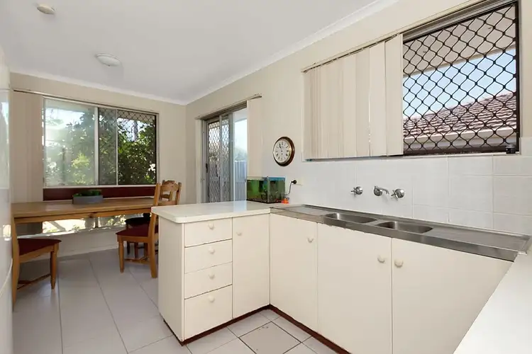 Sixth view of Homely semi-detached listing, 36a Peet Crescent, Trigg WA 6029