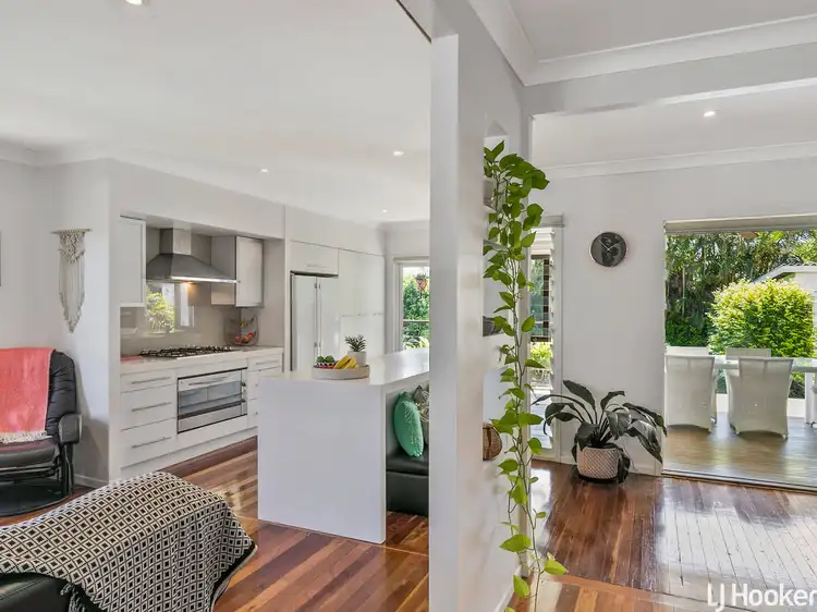 14 Weaber Street, Clontarf QLD 4019