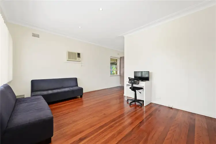 28 South Pacific Avenue, Mount Pritchard NSW 2170