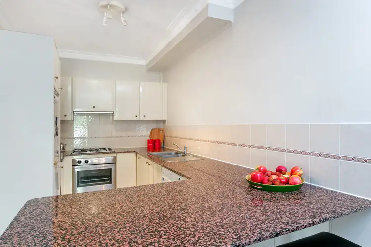 Third view of Homely unit listing, 2/11 Gulliver Street, Brookvale NSW 2100