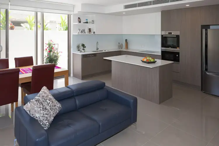 Second view of Homely unit listing, 102/5 Chester Terrace, Southport QLD 4215