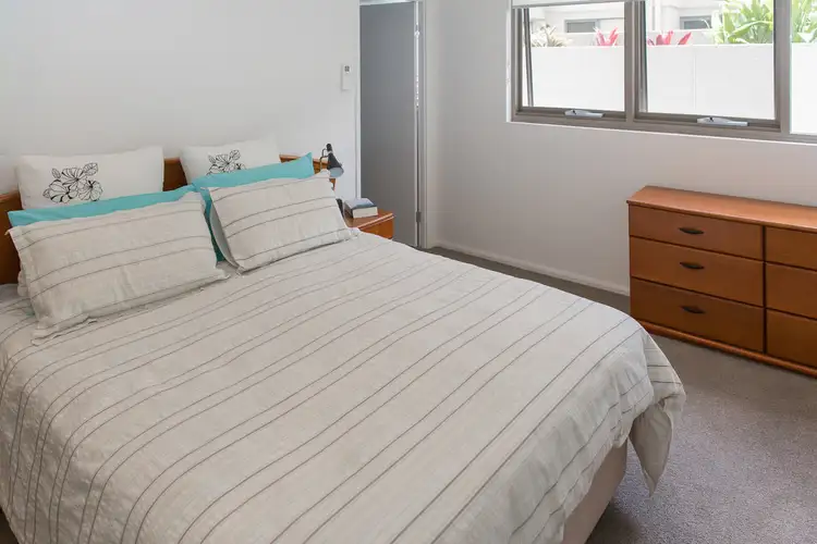 Sixth view of Homely unit listing, 102/5 Chester Terrace, Southport QLD 4215