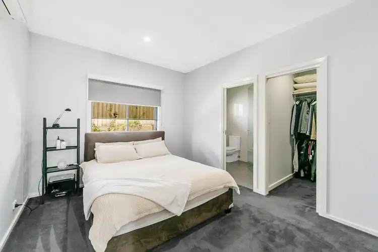 Sixth view of Homely semi-detached listing, 2/27 Ross Road, Queanbeyan NSW 2620