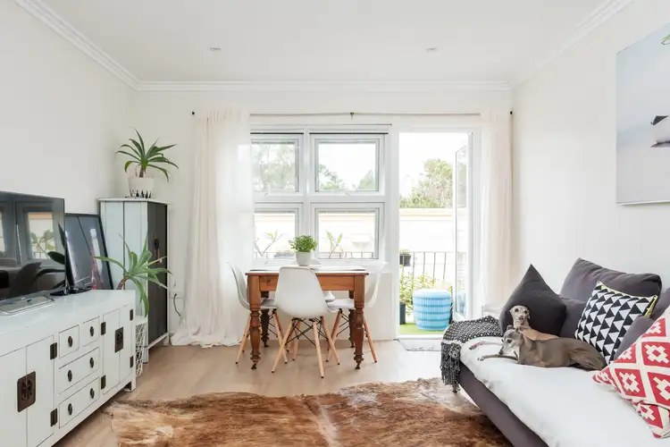 Second view of Homely unit listing, 6/104 Oaks Avenue, Dee Why NSW 2099