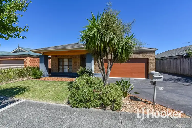 3 Mia Drive, Pakenham VIC 3810