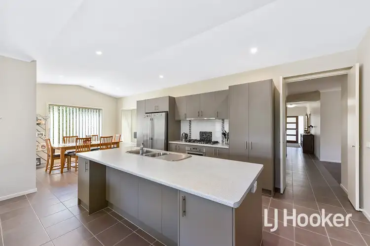 Second view of Homely house listing, 3 Mia Drive, Pakenham VIC 3810