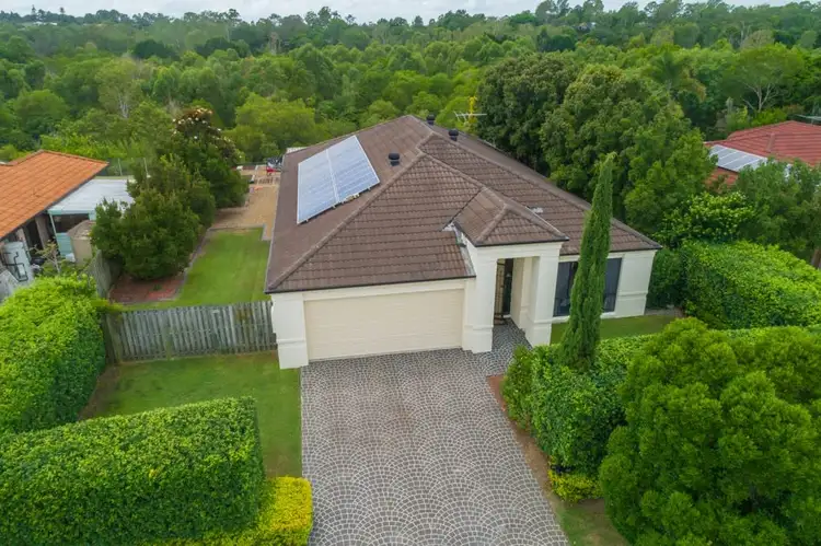 25 Inverpine Court, Petrie QLD 4502