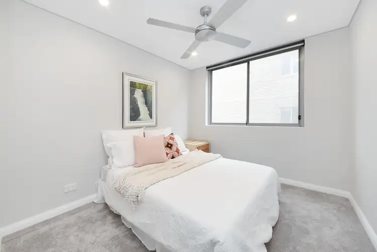 Fifth view of Homely apartment listing, 4/25 Wallis Parade, North Bondi NSW 2026