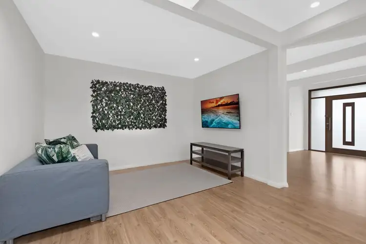 Sixth view of Homely house listing, 5 Margherita Avenue, Bateau Bay NSW 2261