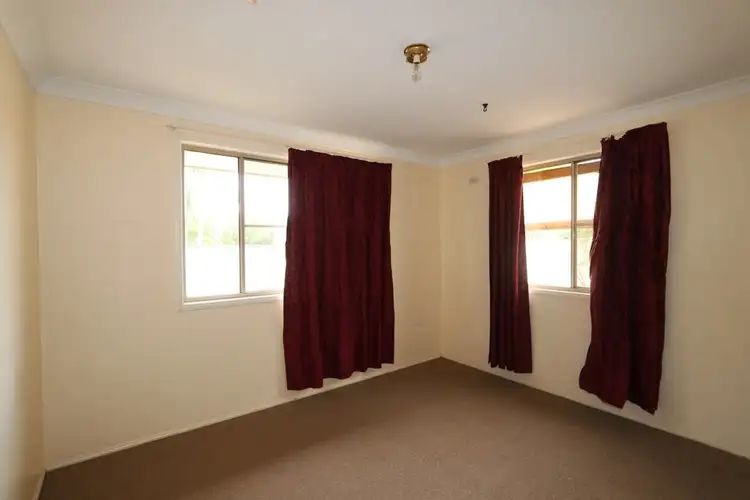 Seventh view of Homely house listing, 9 Cowan Cr, Emerald QLD 4720