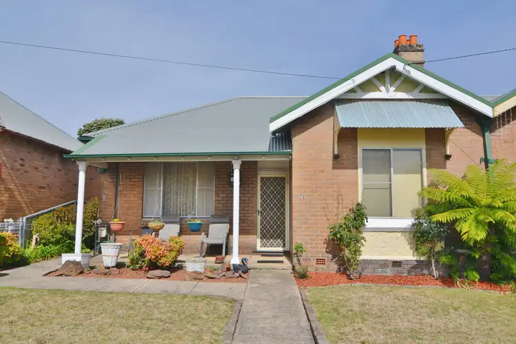 24 Albert Street, Lithgow NSW 2790