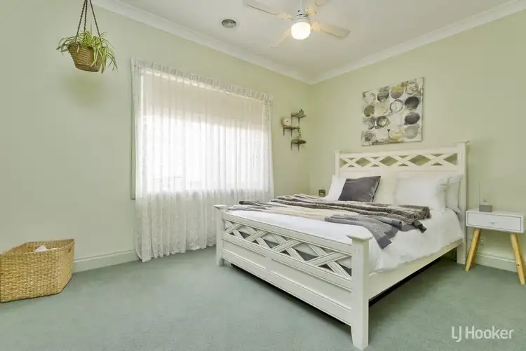 Fifth view of Homely house listing, 14 Cropley Court, Seabrook VIC 3028