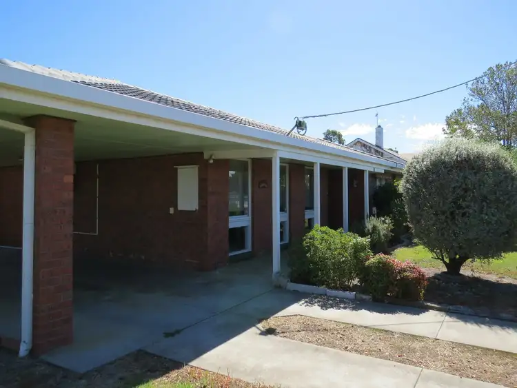 Second view of Homely house listing, 18 Hodgson Street, Bairnsdale VIC 3875