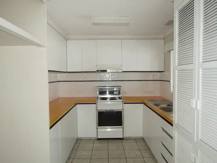 Fifth view of Homely house listing, 18 Hodgson Street, Bairnsdale VIC 3875