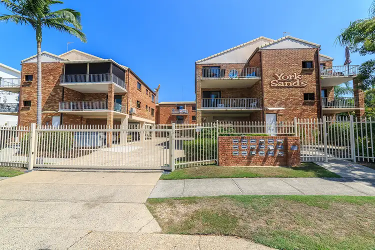 7/28 Hunter Avenue, Labrador QLD 4215