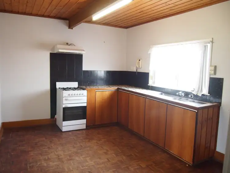 Fifth view of Homely house listing, 696 Chapple Street, Broken Hill NSW 2880