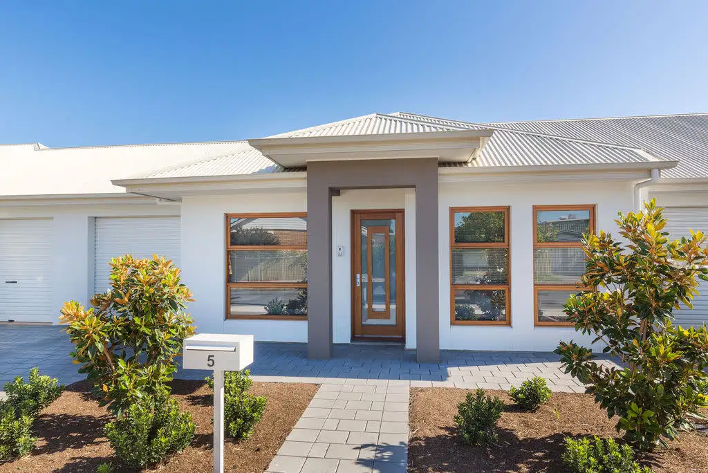 Main view of Homely house listing, 5 Peter Street, Marion SA 5043