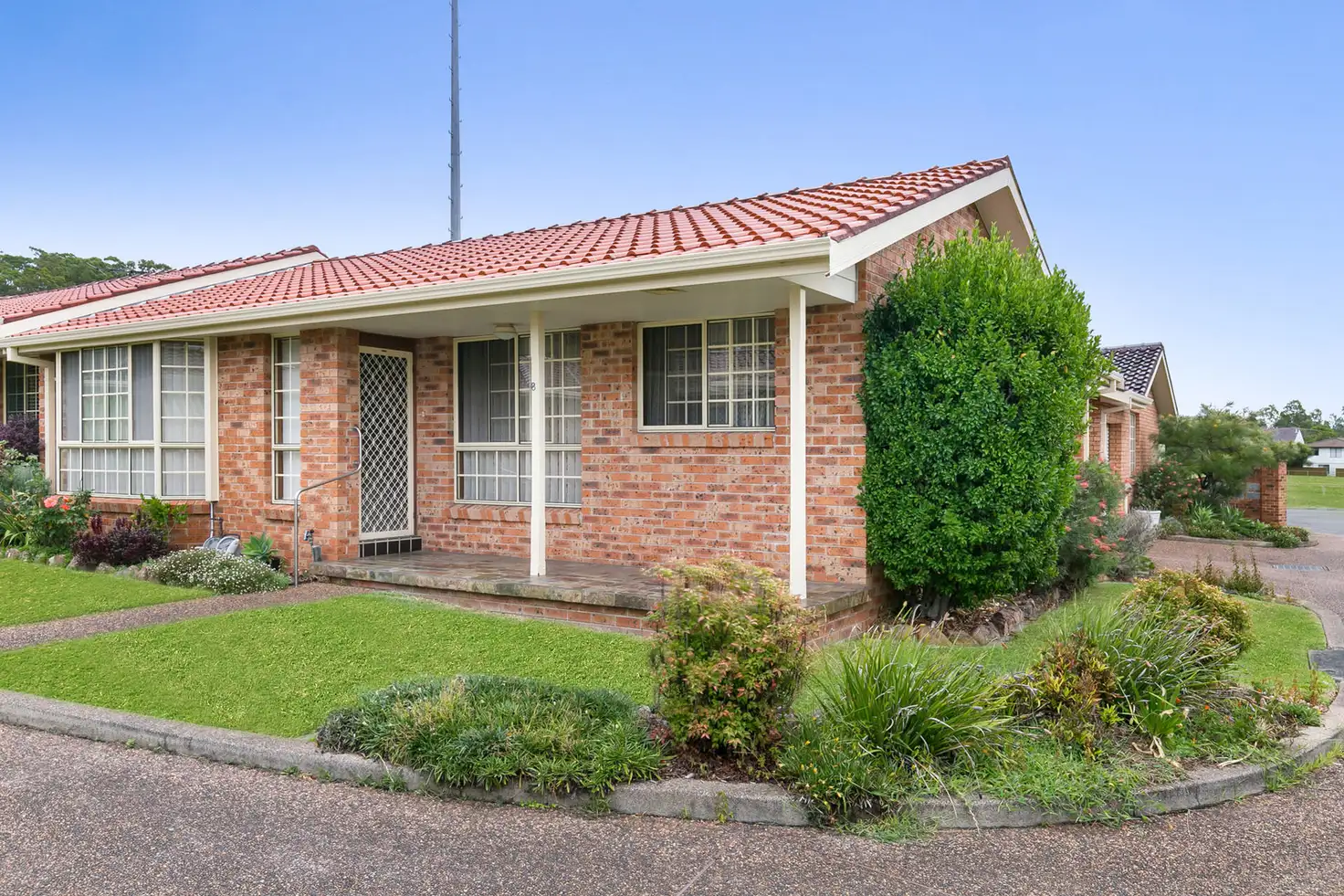Main view of Homely unit listing, 8/44 Linden Avenue, Eleebana NSW 2282